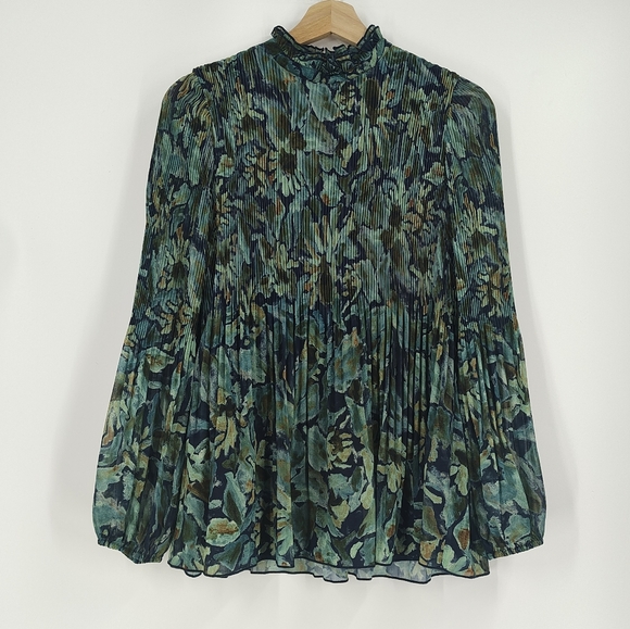 Wilfred Barrio Pleated Chiffon Blouse - Picture 1 of 6
